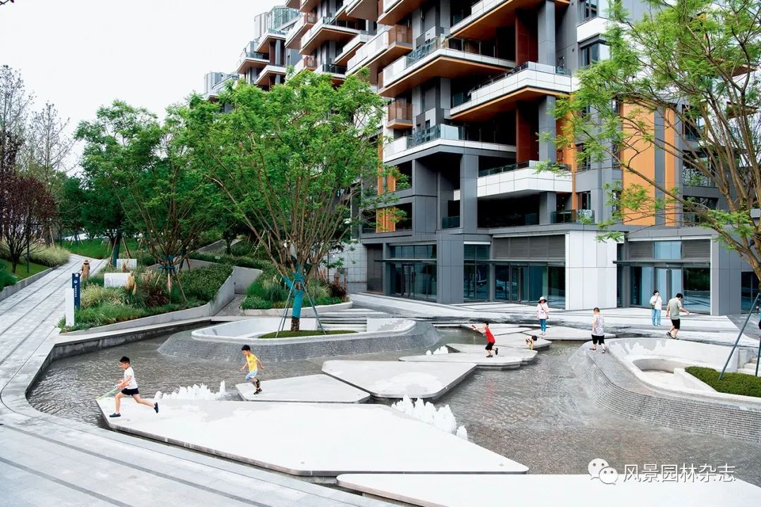 LA作品 | 唤醒城市空间下的滨水记忆：成都麓湖穿水公园设计