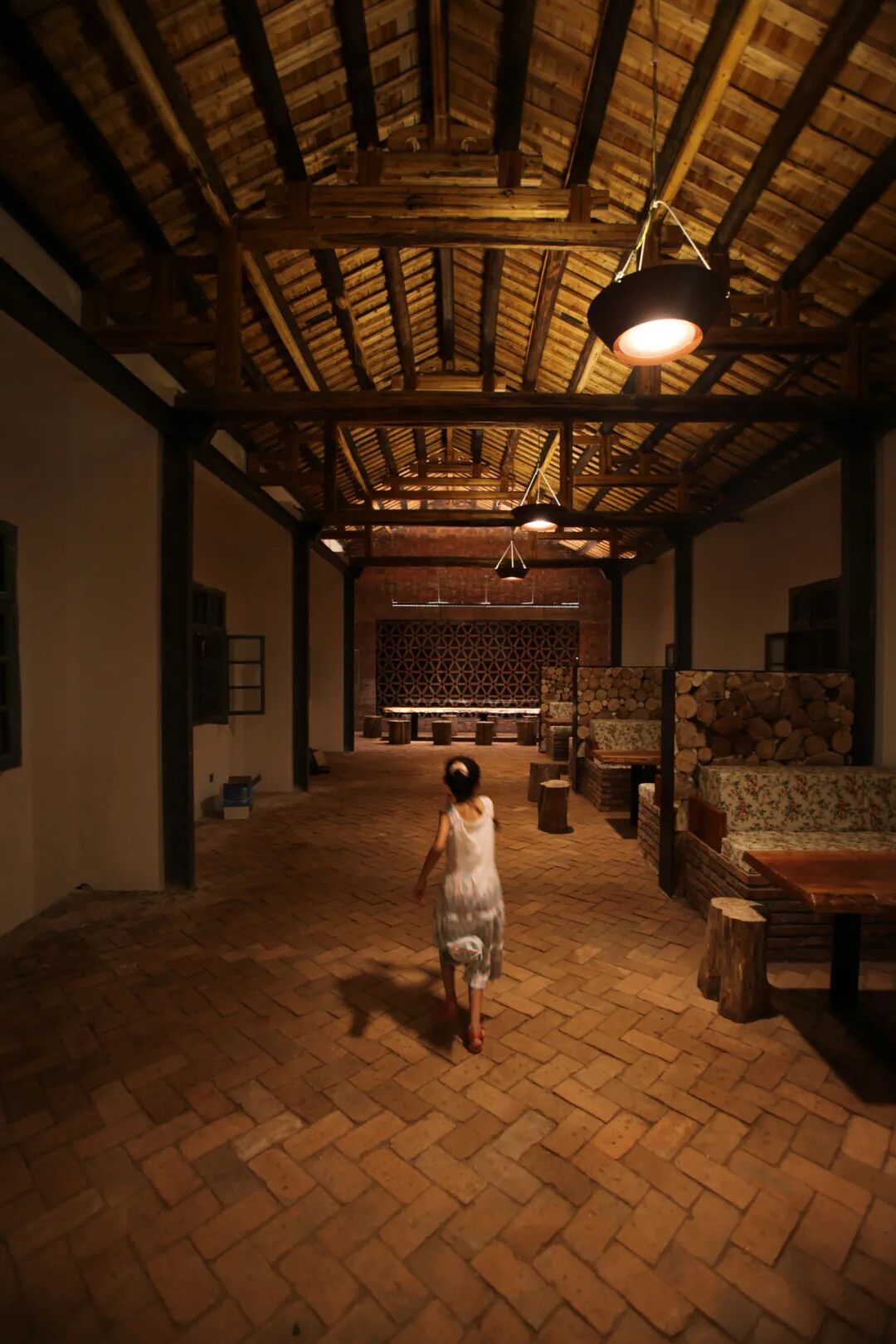 【建言丨对话何崴】根植于乡土与使用者的设计共创