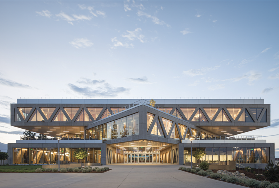 罗伯特&middot;戴科学中心推动克莱蒙特&middot;麦肯纳学院在计算基因学、脑科学和气候研究领域的发展