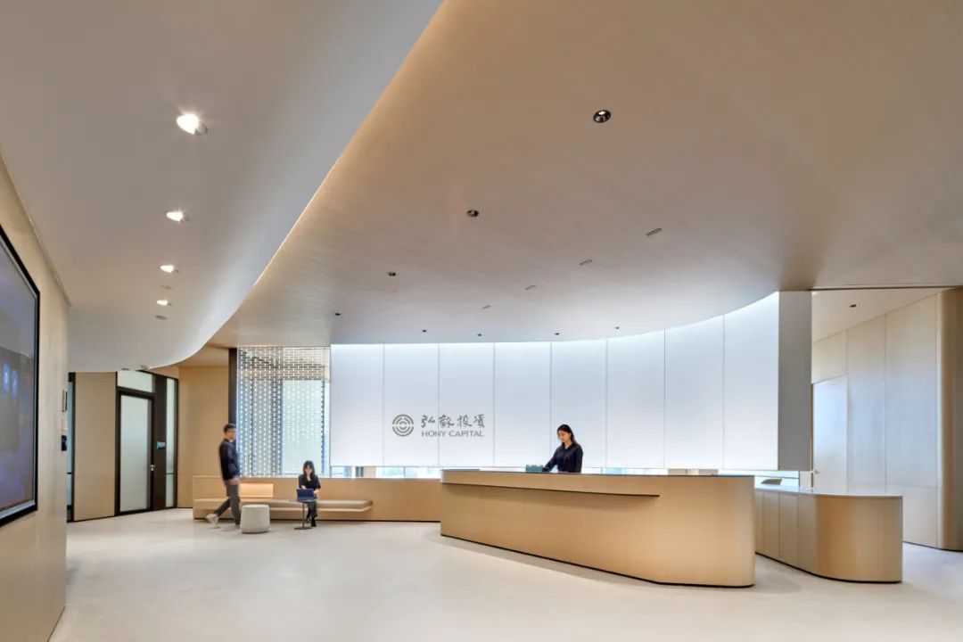 【建言丨对话Adam Robarts】希望、爱与美，让我们勇敢面对未知