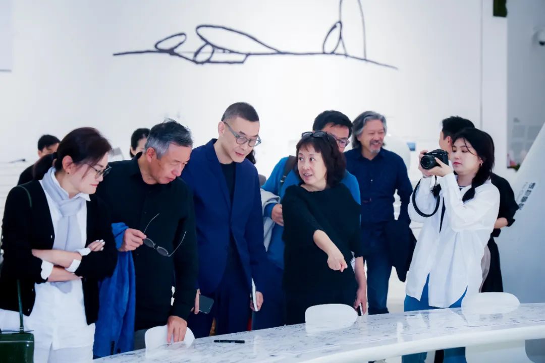 《马岩松：流动的大地》大展深圳开幕