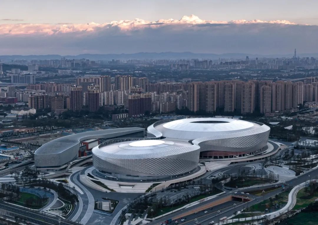 《建筑学报》刊载HKS设计作品成都凤凰山体育公园 