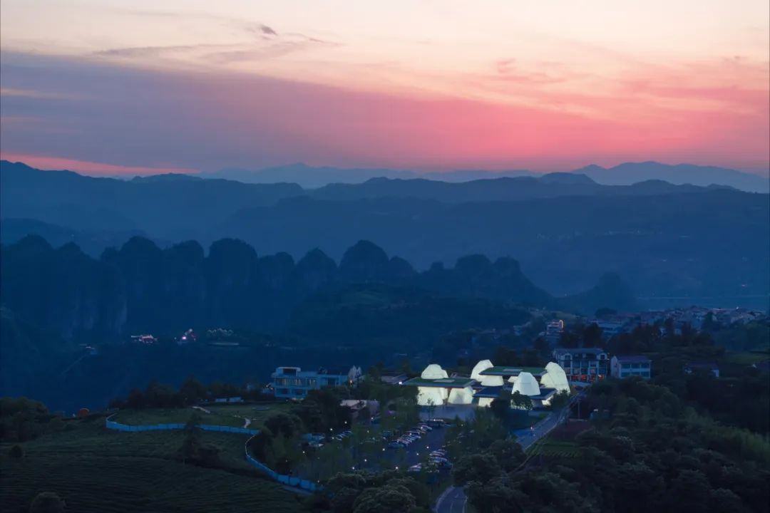 line+WORK | 相遇在山间：下岩贝景区云峰十二重