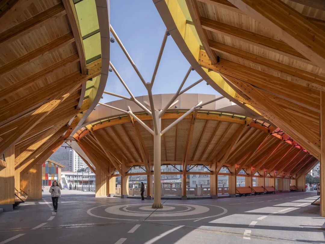 【建言丨对话何崴】根植于乡土与使用者的设计共创