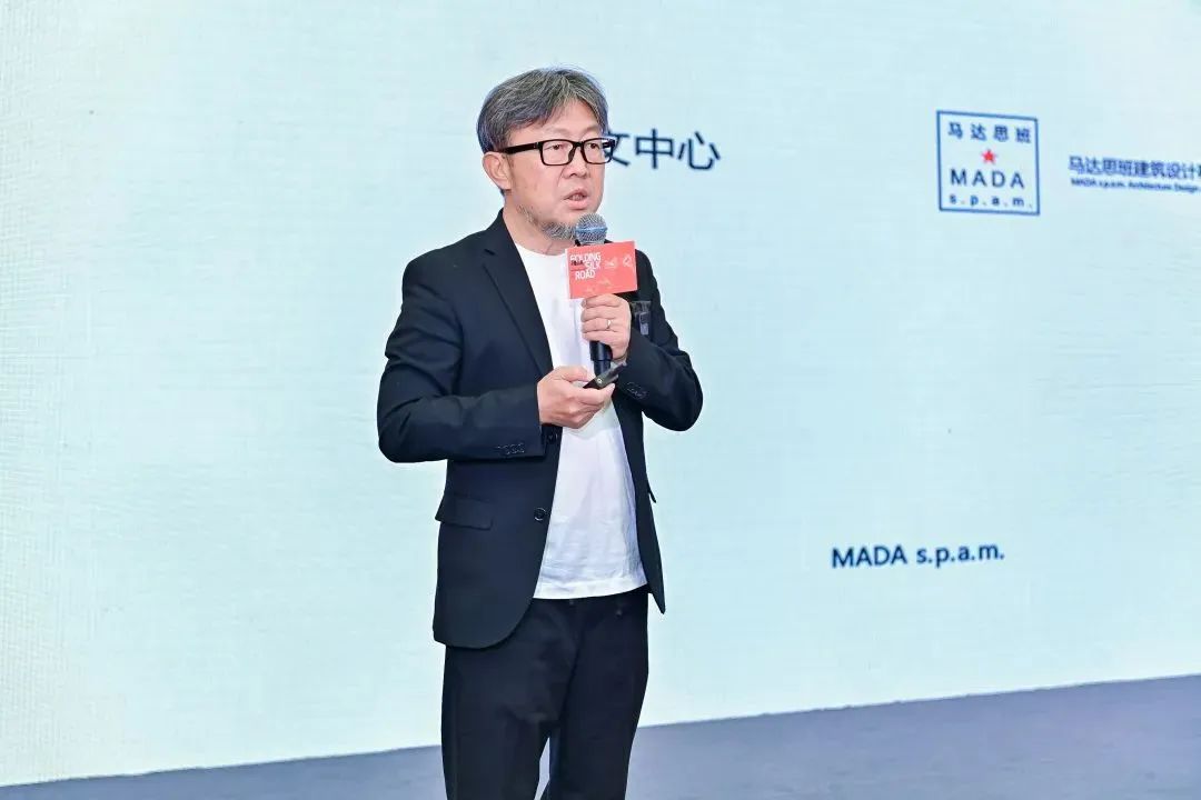 建筑与城市共兴：马清运、马岩松、gmp、AECOM，一笔一画，写意城市