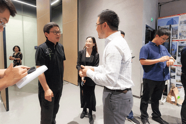 Peby Pratama 参与 “转型时代——国际视野及中国实践” 行业交流会