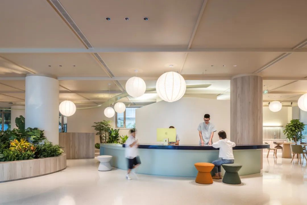 【建言丨对话Adam Robarts】希望、爱与美，让我们勇敢面对未知