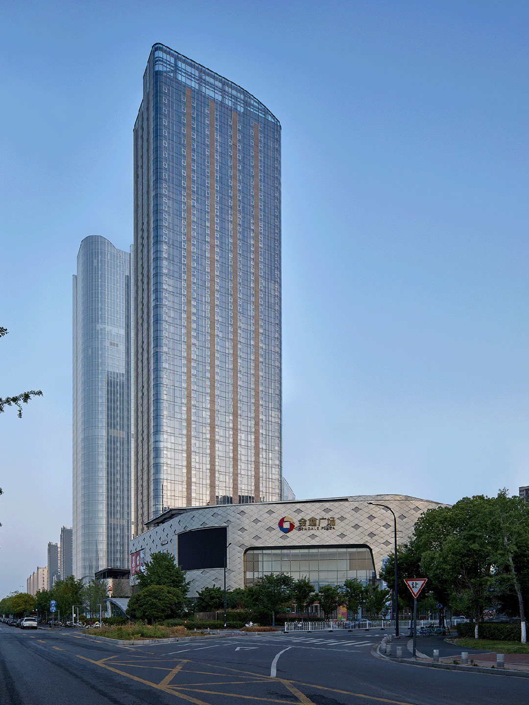 城市综合体的理性与温度 | 南京金地中心·菁华【致逸精筑】