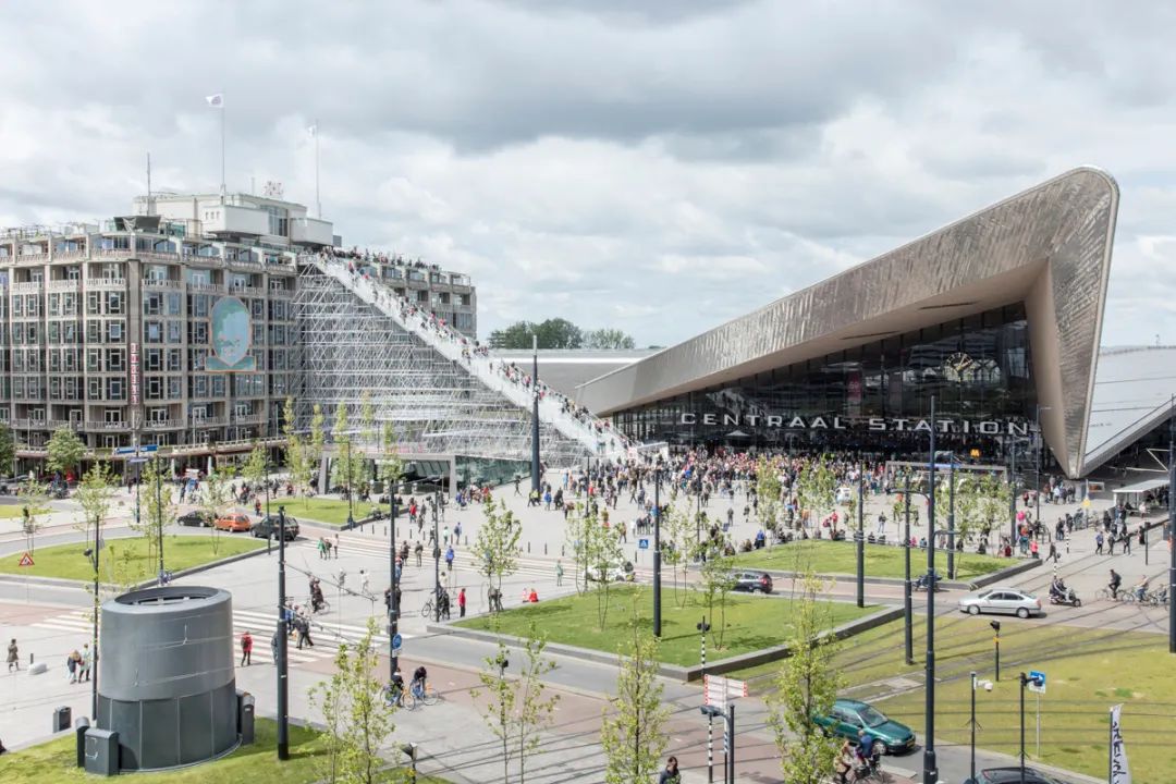 巧塑垂直空间，赋能城市活力，MVRDV 楼梯设计精选