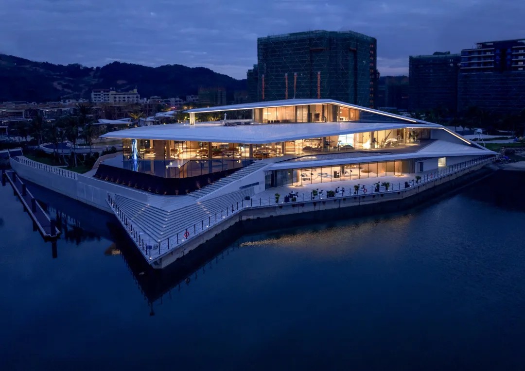 goa作品 | 海南保利游艇码头游客集散中心：滨海地景点亮向海生活