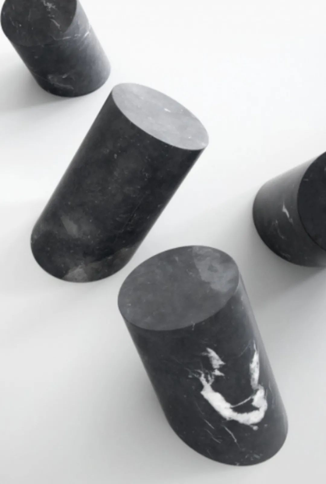 “石无限×设计新石器” 亮点来袭，20件家具精彩登场！