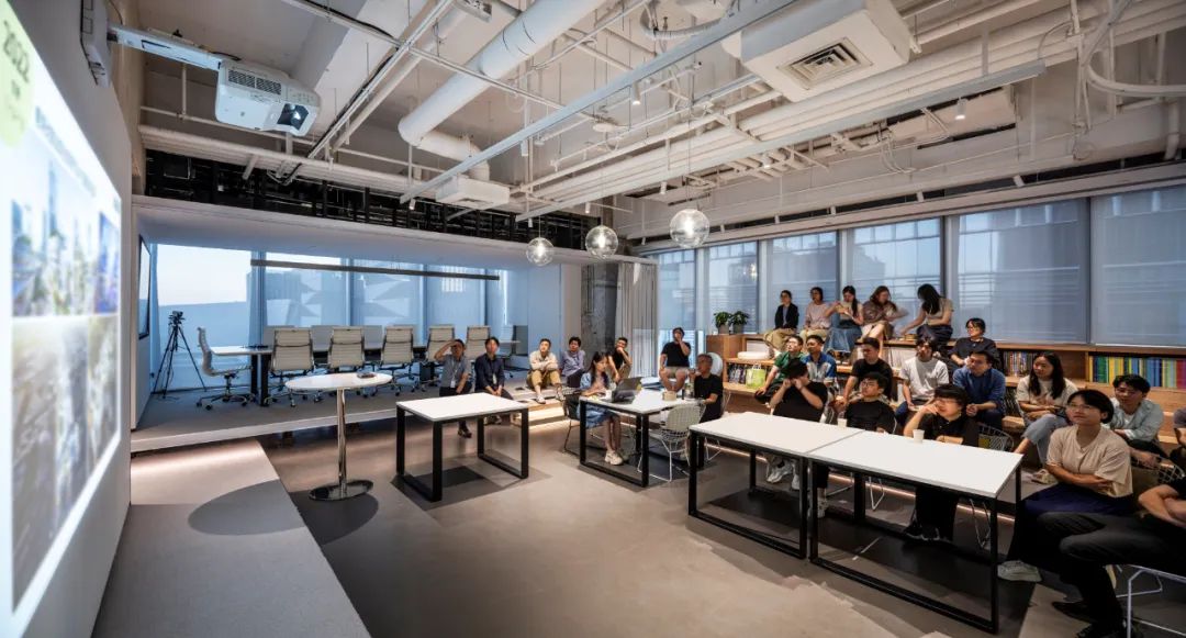 【建言丨对话陆钟骁】自下而上，因时而动，以产业焕活更新中的城市公共空间