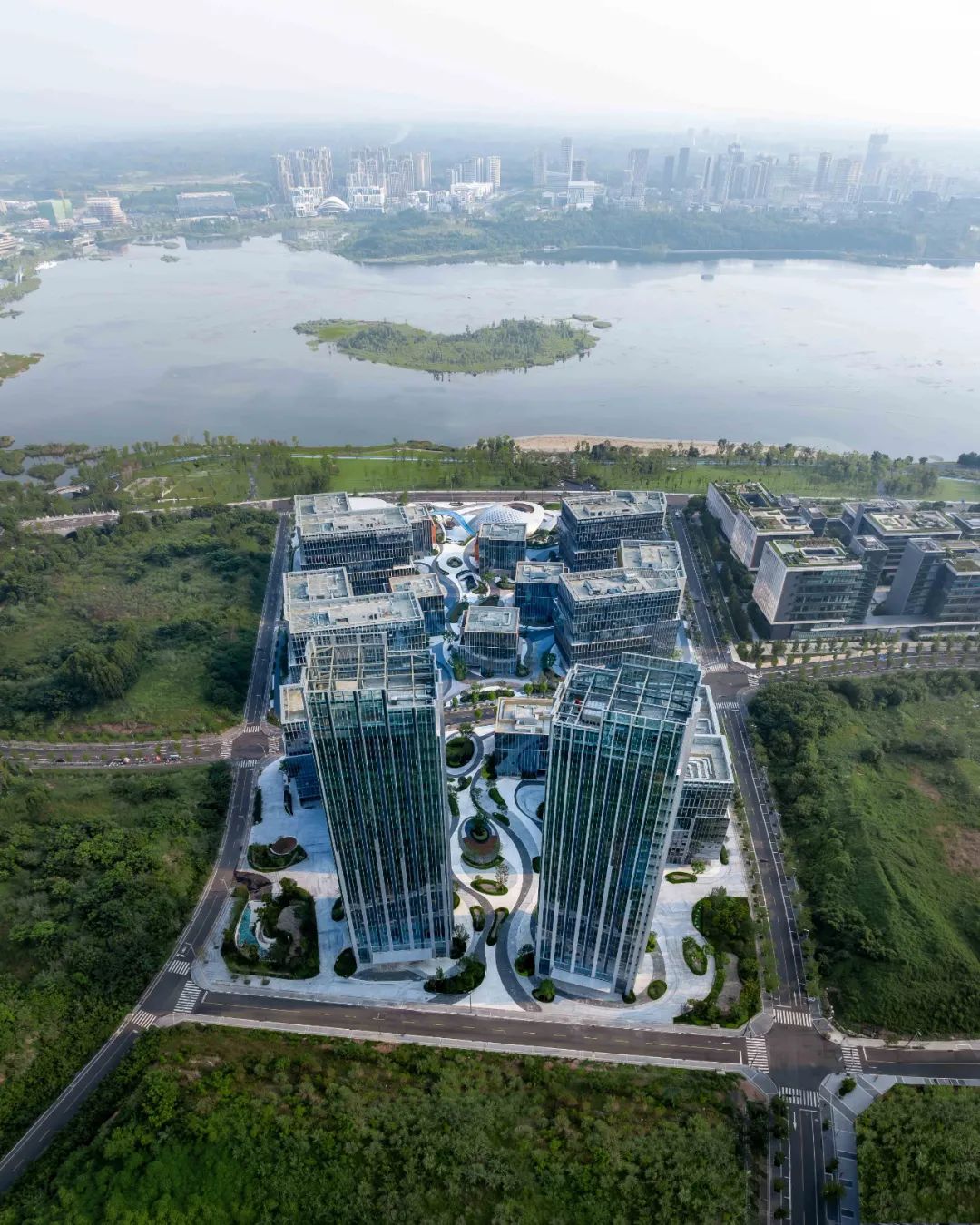 Aedas新作 | 成都天府智能港建成投运