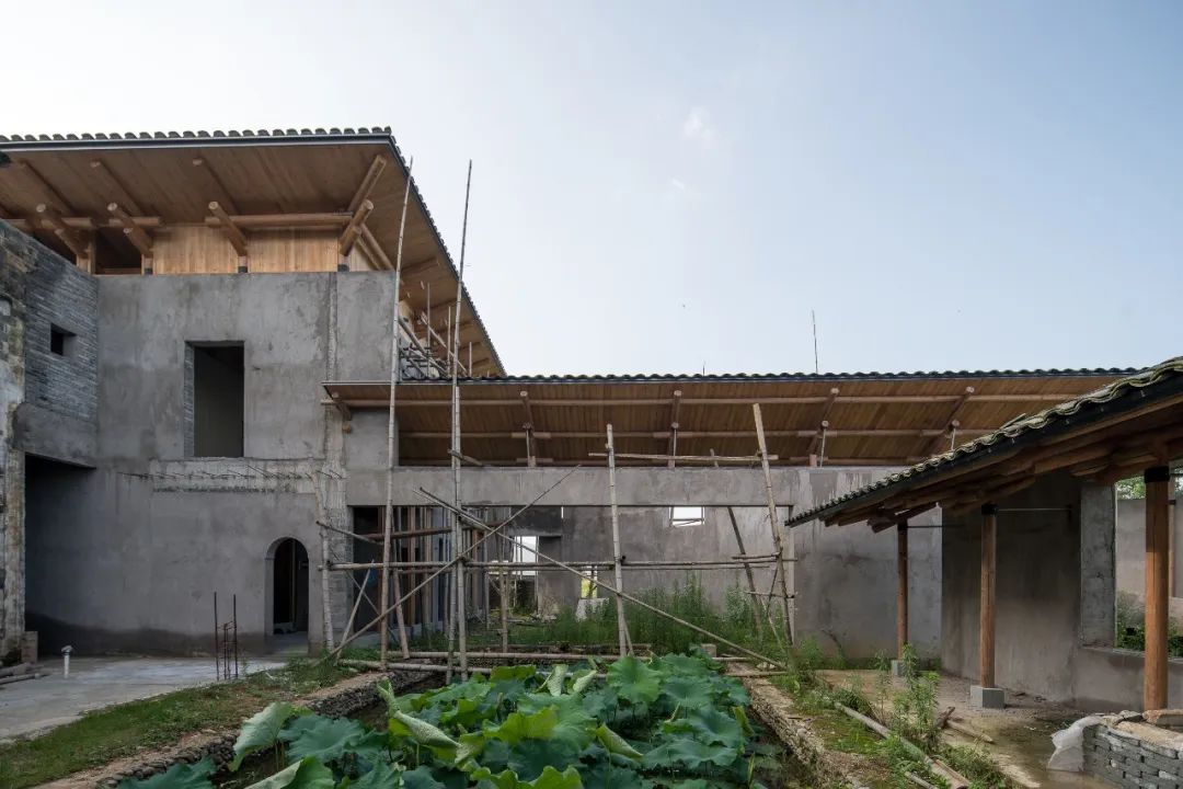 【建言丨对话王灏】以木构精神延续当代人地关系，建筑就是要诚挚地表达这个时代