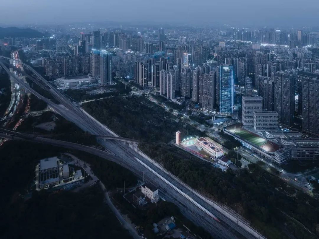 深圳市公安消防支队北站消防站设计/ Z&Z STUDIO