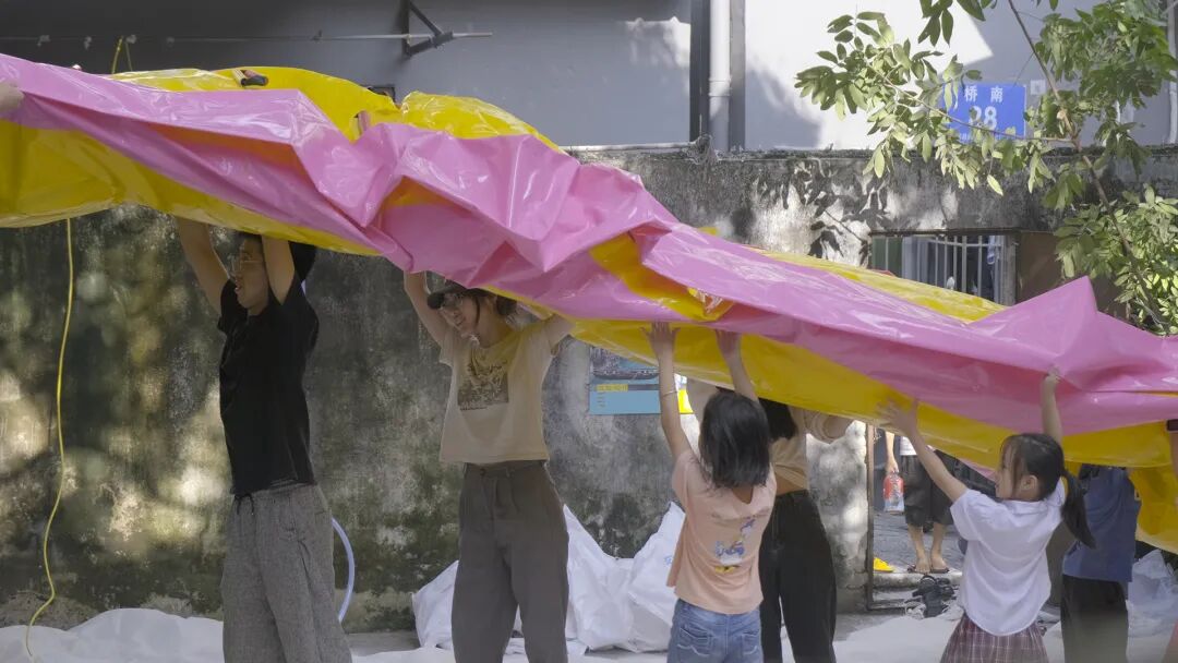 曹睿芝:大题小做
