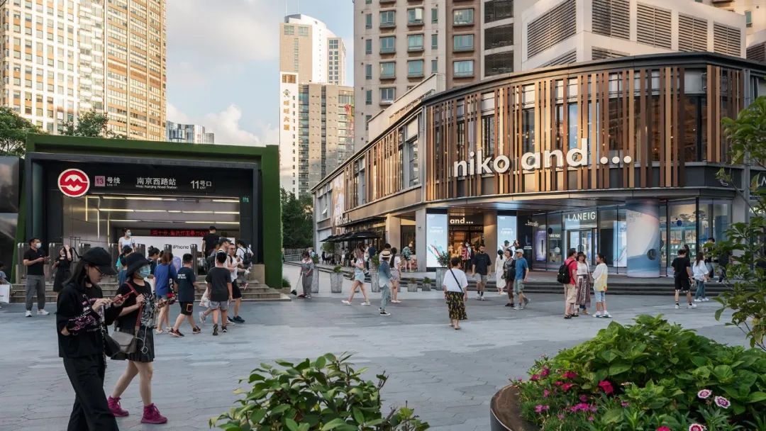 伍兹贝格合伙人赖嘉骐在《FRAME构架》采访中分享街区创生想法：目的地是街道，而非商店！