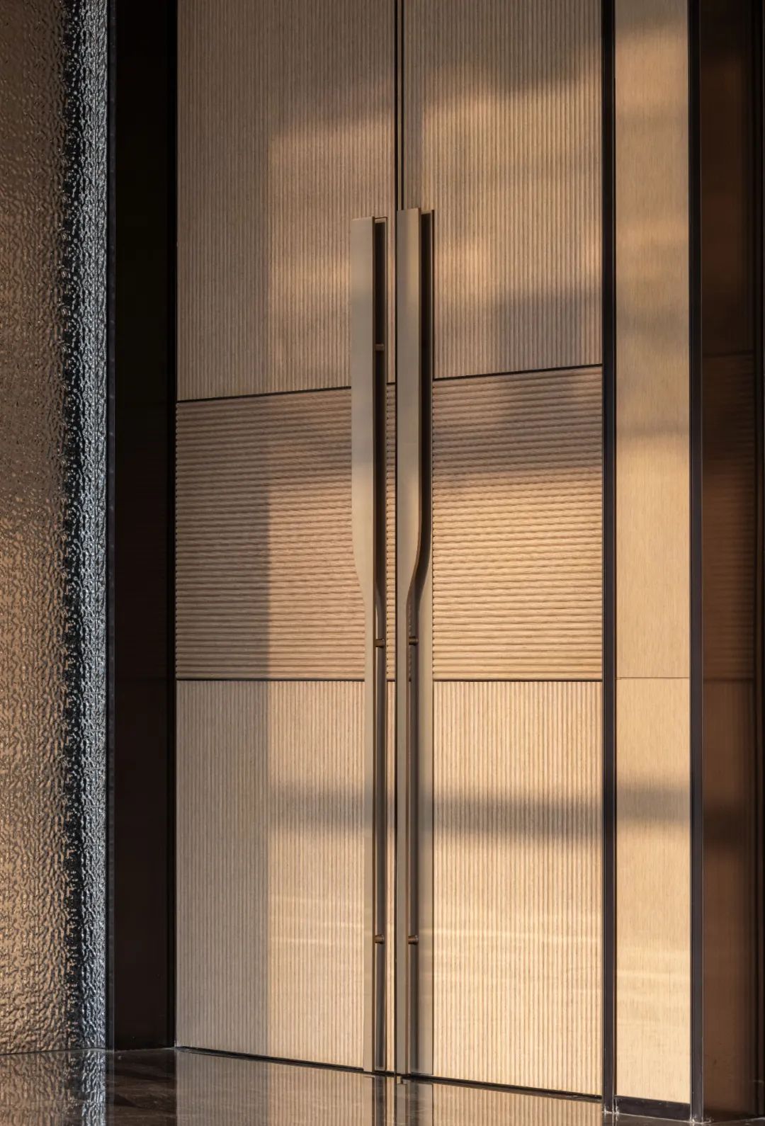 BLVD X CROWNE PLAZA | 以水绘园 极致摩登