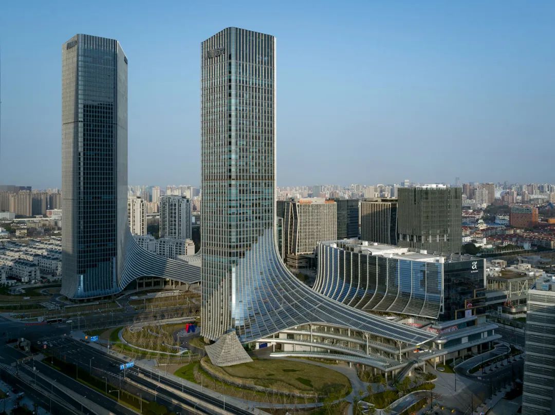 【建言丨对话陆钟骁】自下而上，因时而动，以产业焕活更新中的城市公共空间