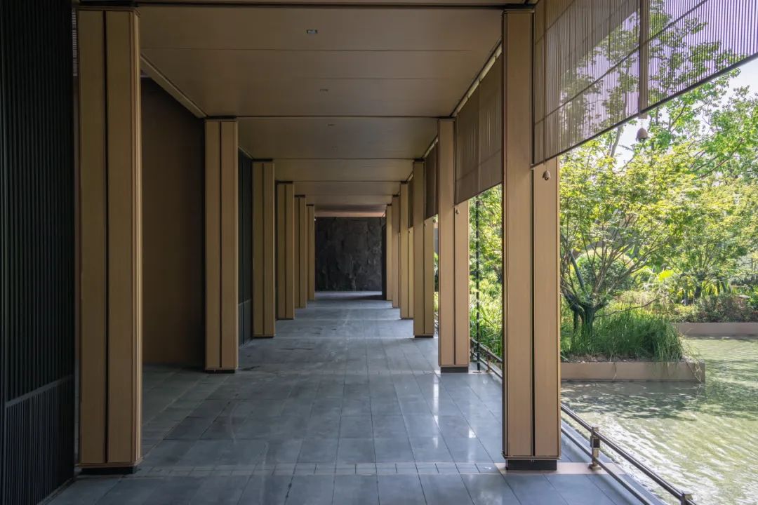 「不止青绿」的建造表达 | 杭州湖颂丹青府【致逸现场】