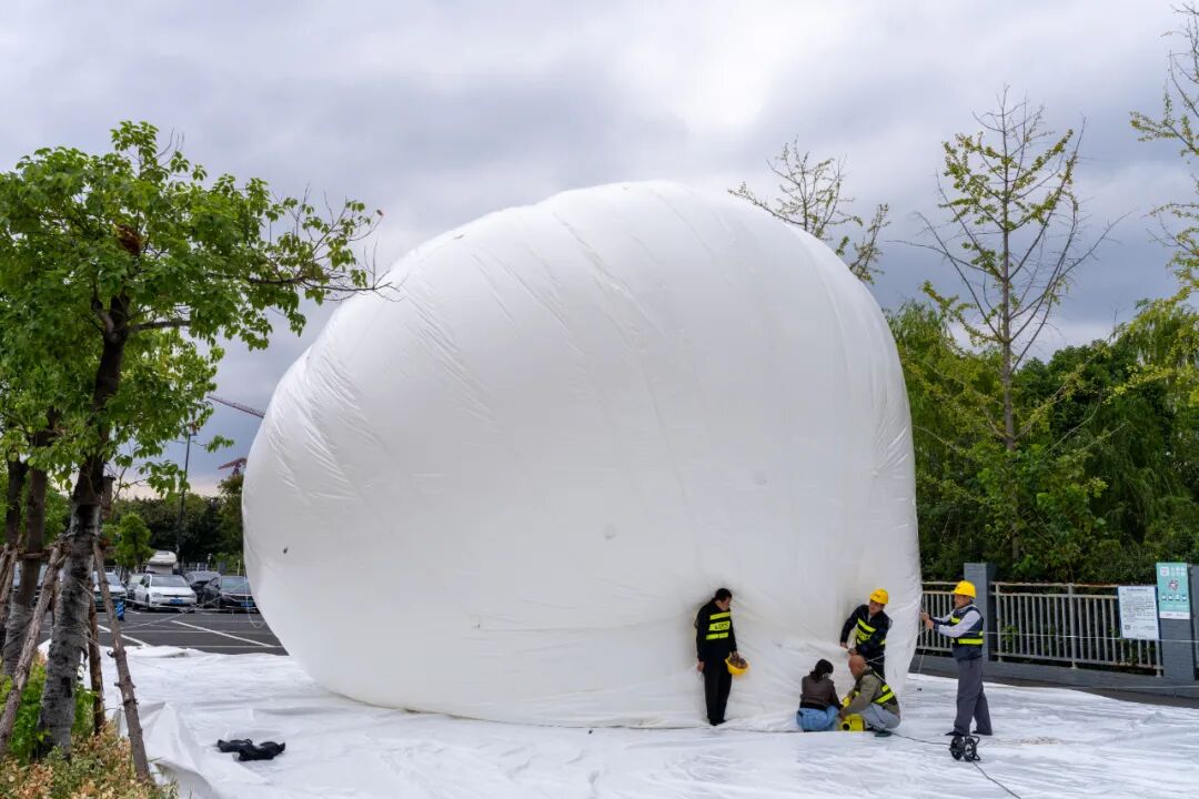 从「光之塔」到「云坐标」｜line+在杭州第三中心中轴线的城市媒介实验