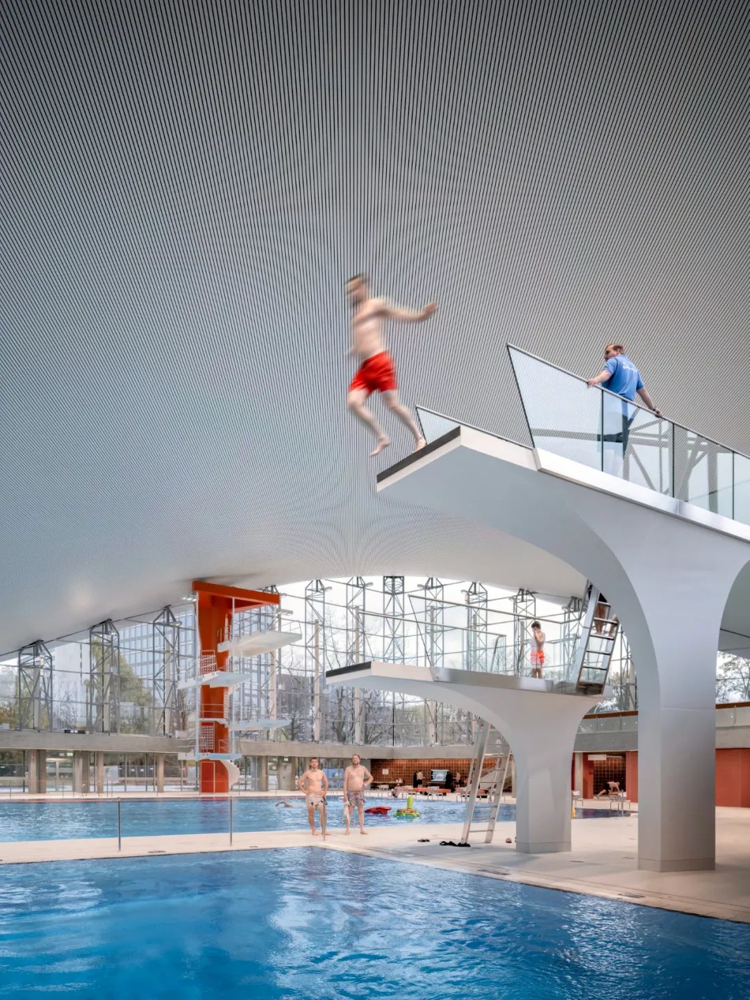 gmp新作 | 汉堡&ldquo;水上歌剧院&rdquo;归来&mdash;&mdash;阿尔斯特游泳馆完成大规模翻新及改扩建