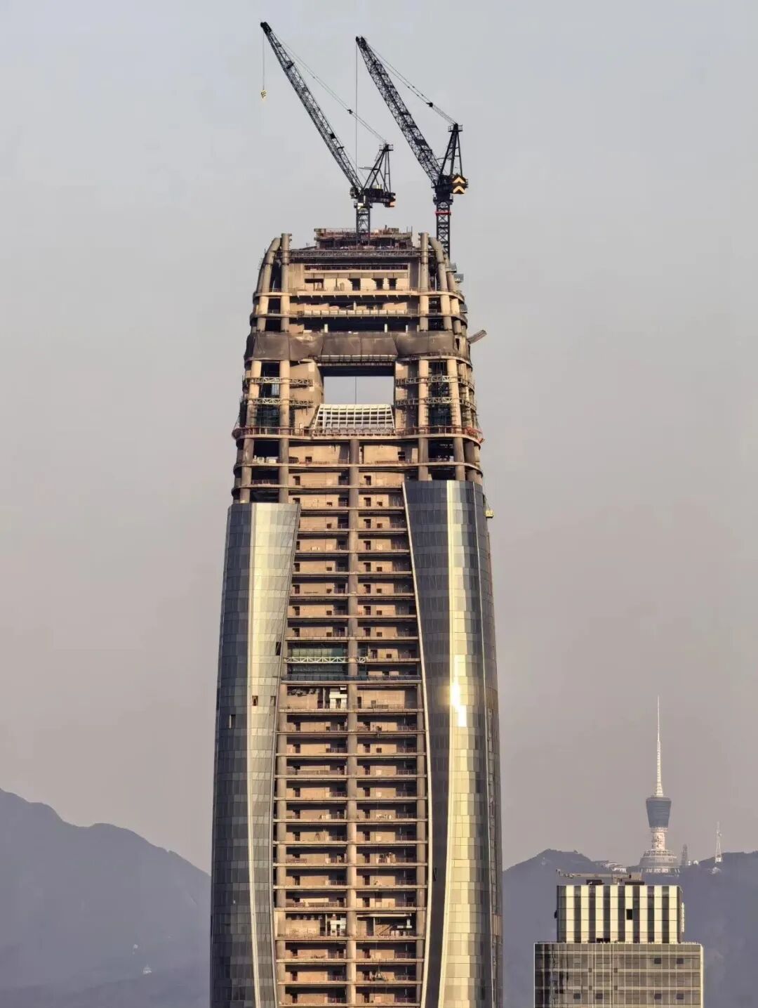 捷报 | 深圳城建梅园云投大厦荣获 2026 CVU 首届中国奖「最佳未来建筑」