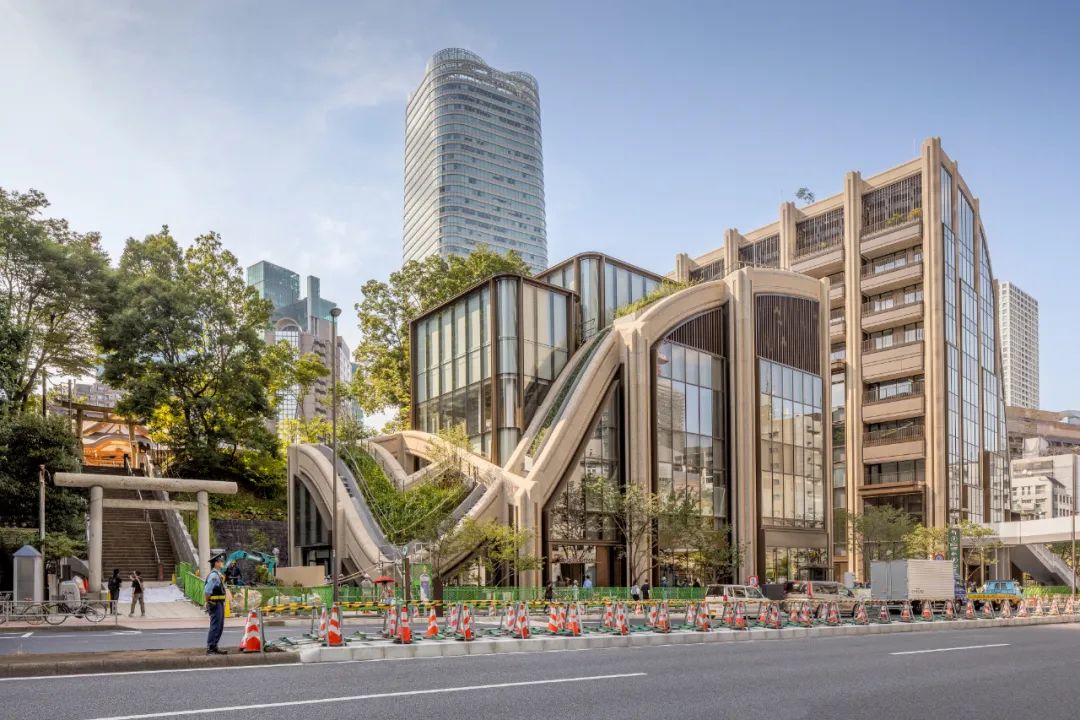 【建言丨托马斯·赫斯维克】回馈社会，给予欢乐，建筑是最具公众化的艺术