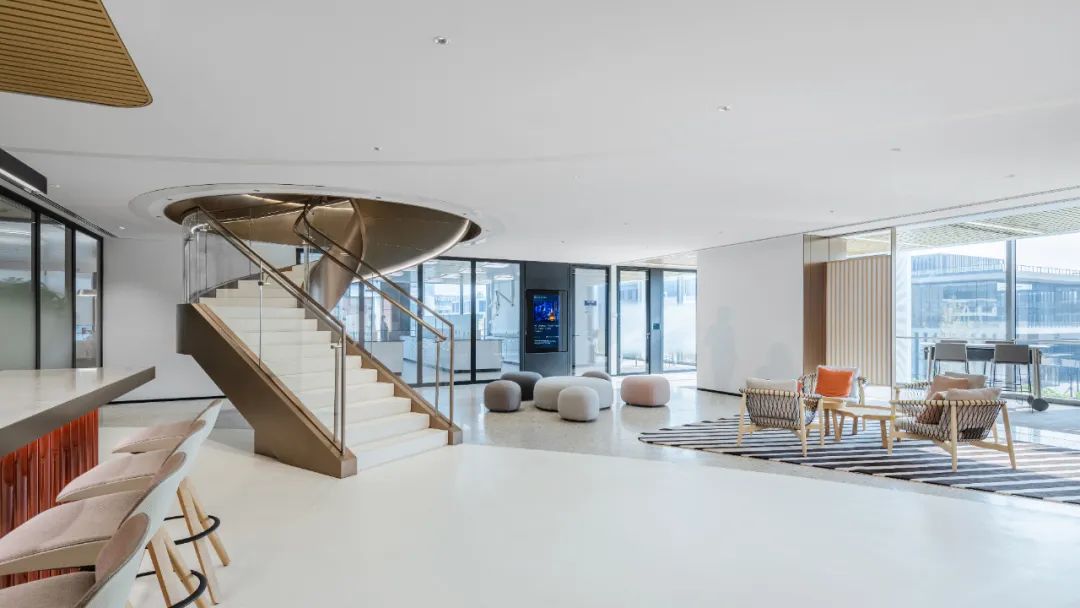 Gensler新作 | 雅诗兰黛中国创新研发中心