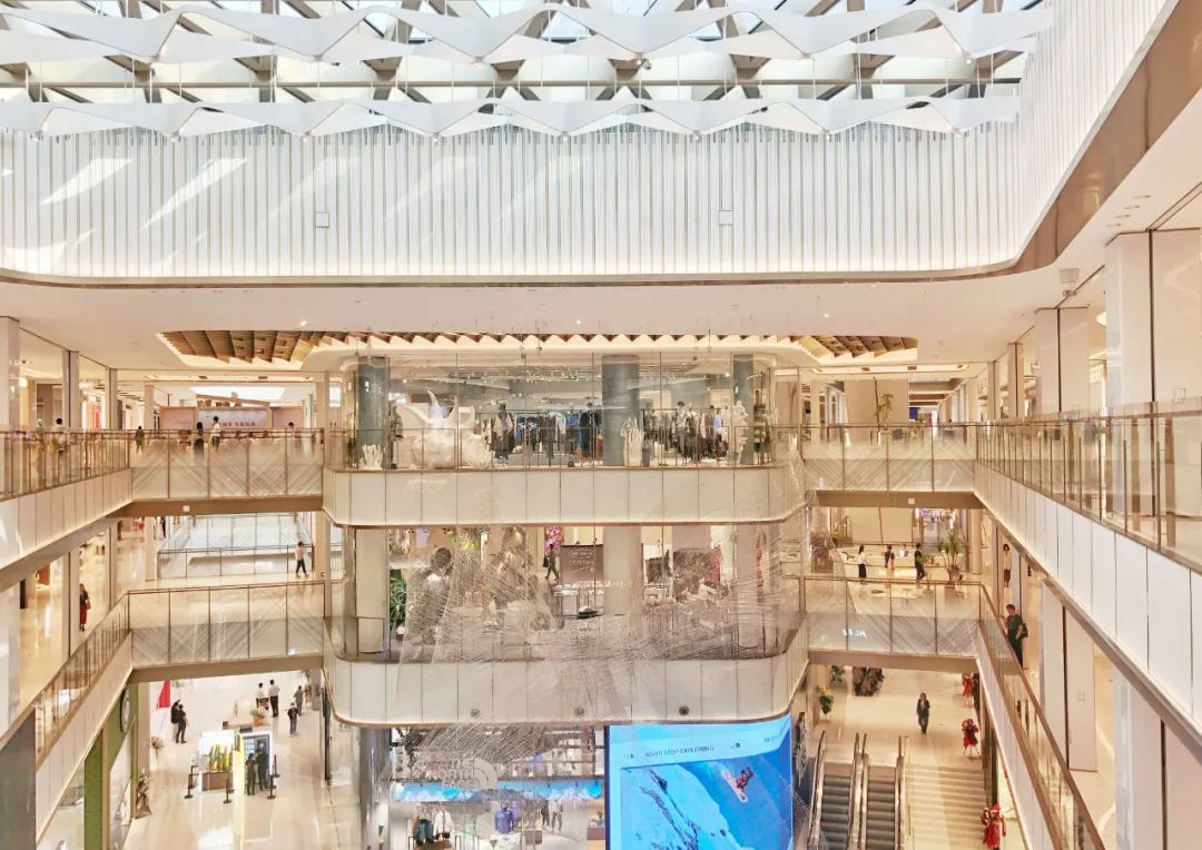 9月 | 多项目收获大奖及报道；厦门五缘湾湿地公园TOD项目解读；京东２号楼启用；两大万象系列商业开幕；海口江东天地开工...