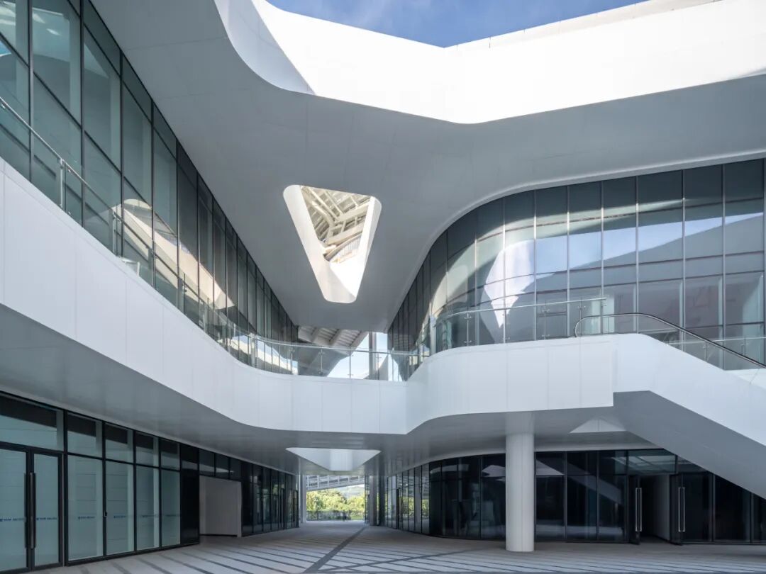 line+打造新昌小球中心:Sports Mall,从赛事容器到城事发生器