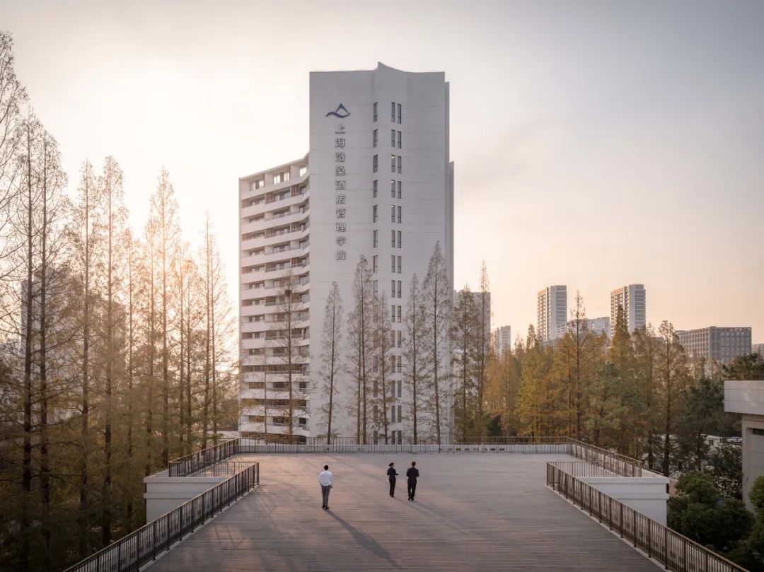 gmp新作 | 上海商学院漕宝路校区(上海洛桑酒店管理学院)一期——城市更新语境下的产教融合型校园
