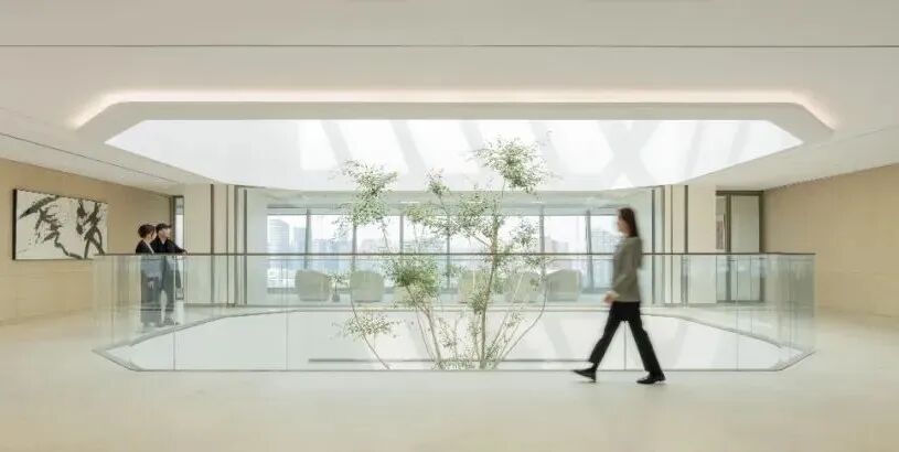 天际线的留白:远东集团的空间诗学