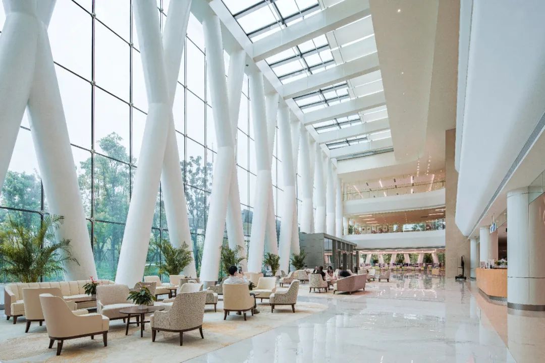 《中国当代青年建筑师》出版，ALEX WANG (王翔）接受采访