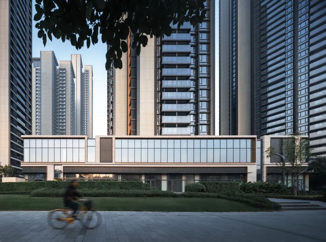 重塑城市，为生活而更新 | 广州万科·城市之光【致逸精筑】