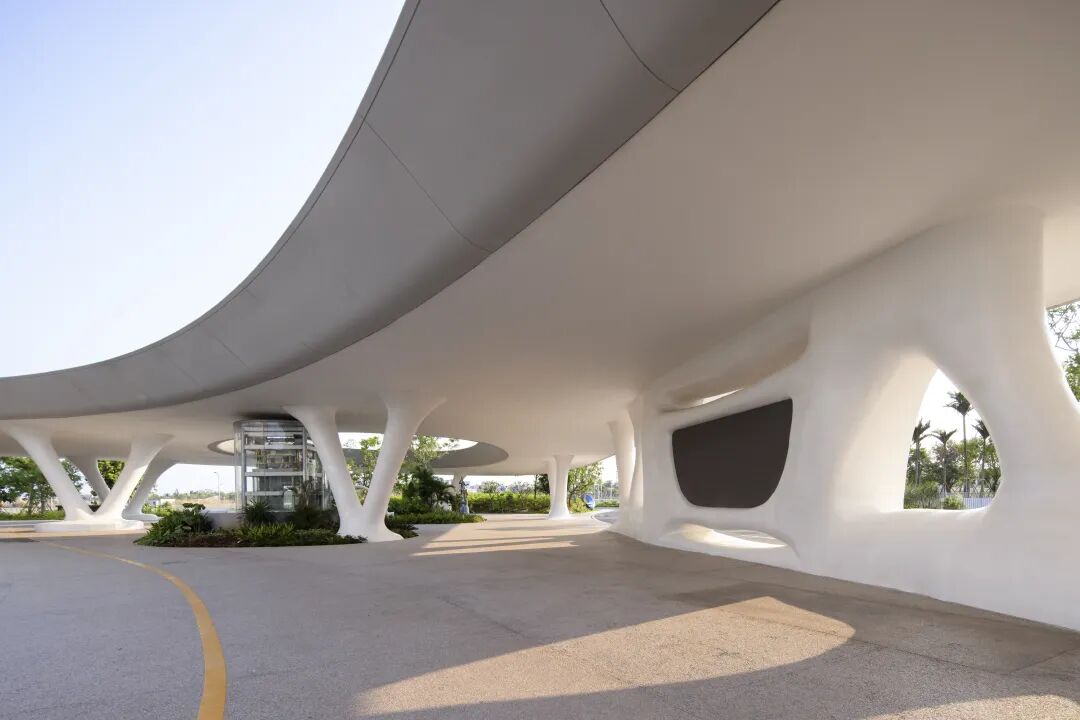 流动与混沌:马岩松MAD海南科技馆建成