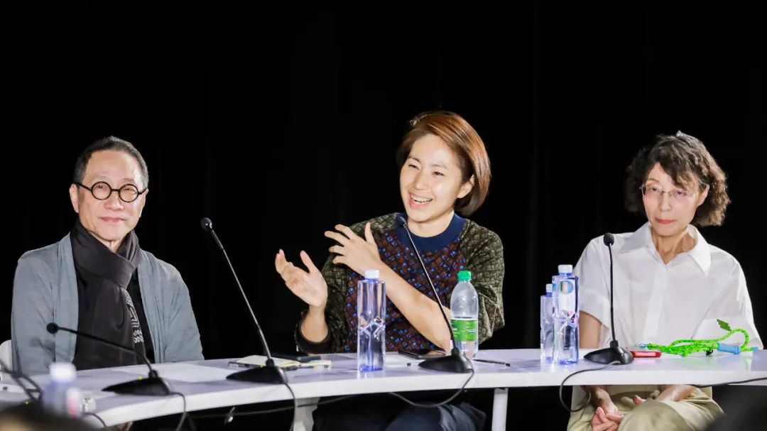 线上首播预约 | 《马岩松：流动的大地》主题圆桌论坛