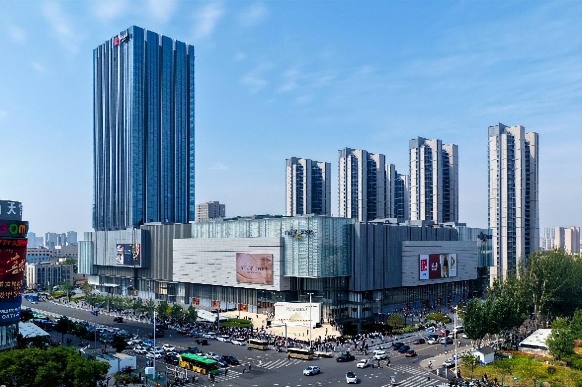 以万象系地标为例,解读商业地产的设计演进