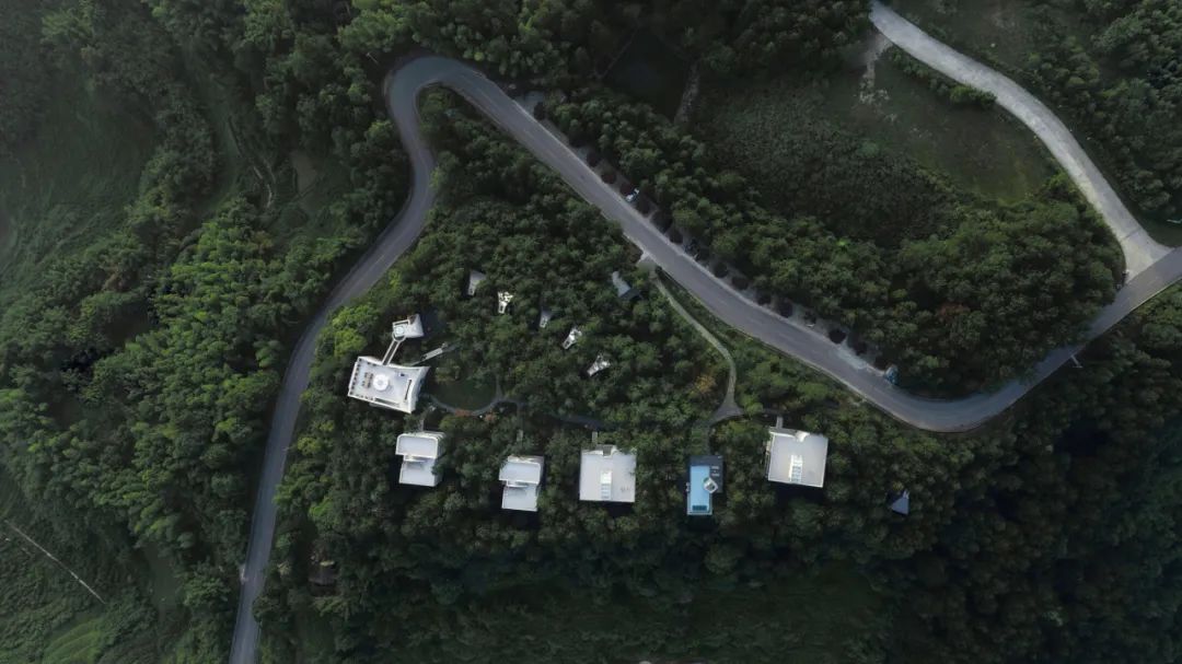 城外新作 | 仙那度&middot;重重山