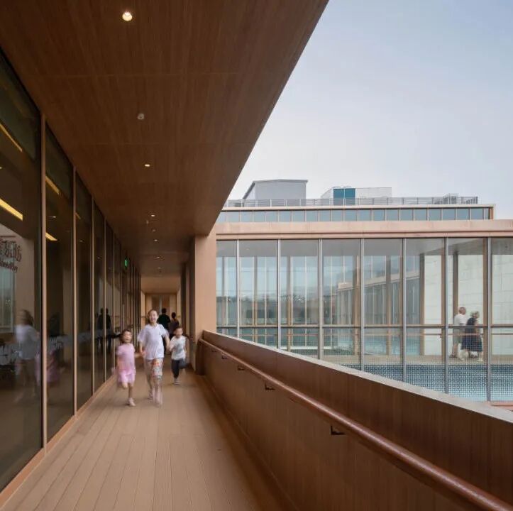 理想社区 | 从&ldquo;老人乌托邦&rdquo;到&ldquo;所有人的社区&rdquo;：上海新发展怡福荟康养小镇 | GN栖城设计