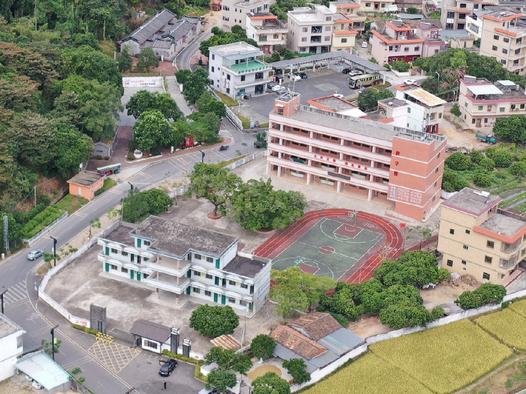 line+新作：从废弃小学到社区客厅，惠州徐田有机更新