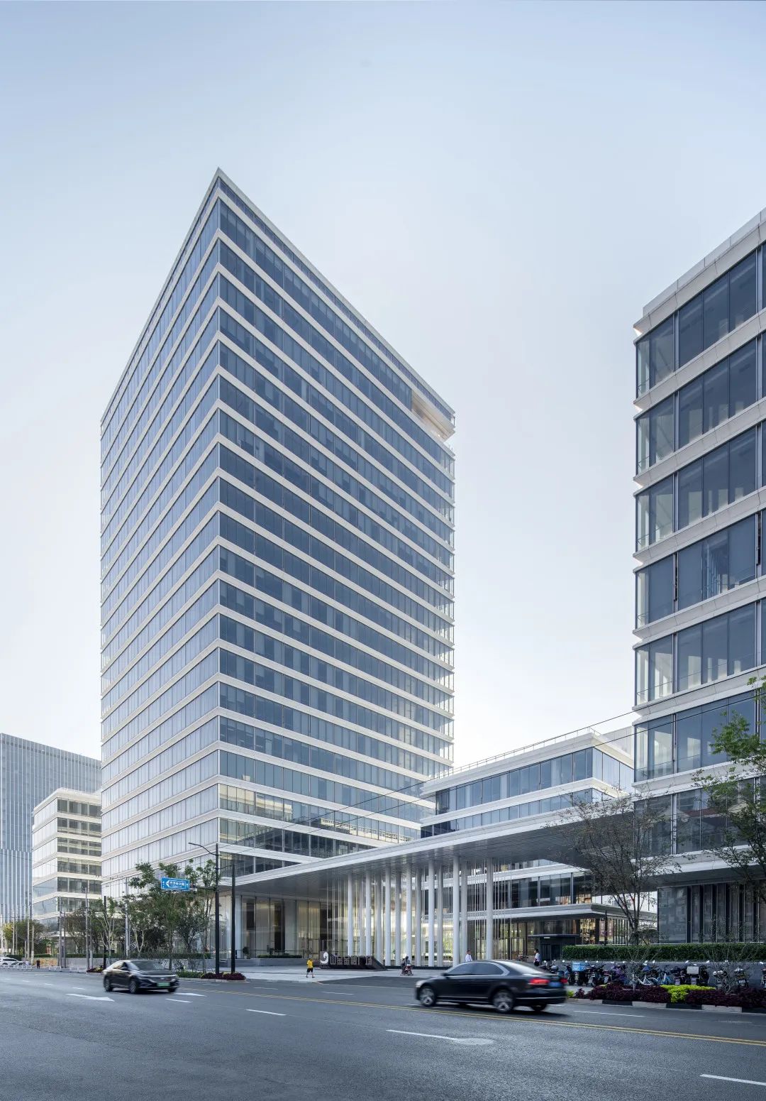 黄浦江畔的生态纽带&mdash;&mdash;山金保利金融广场