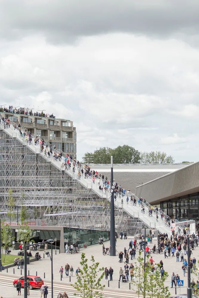 巧塑垂直空间，赋能城市活力，MVRDV 楼梯设计精选