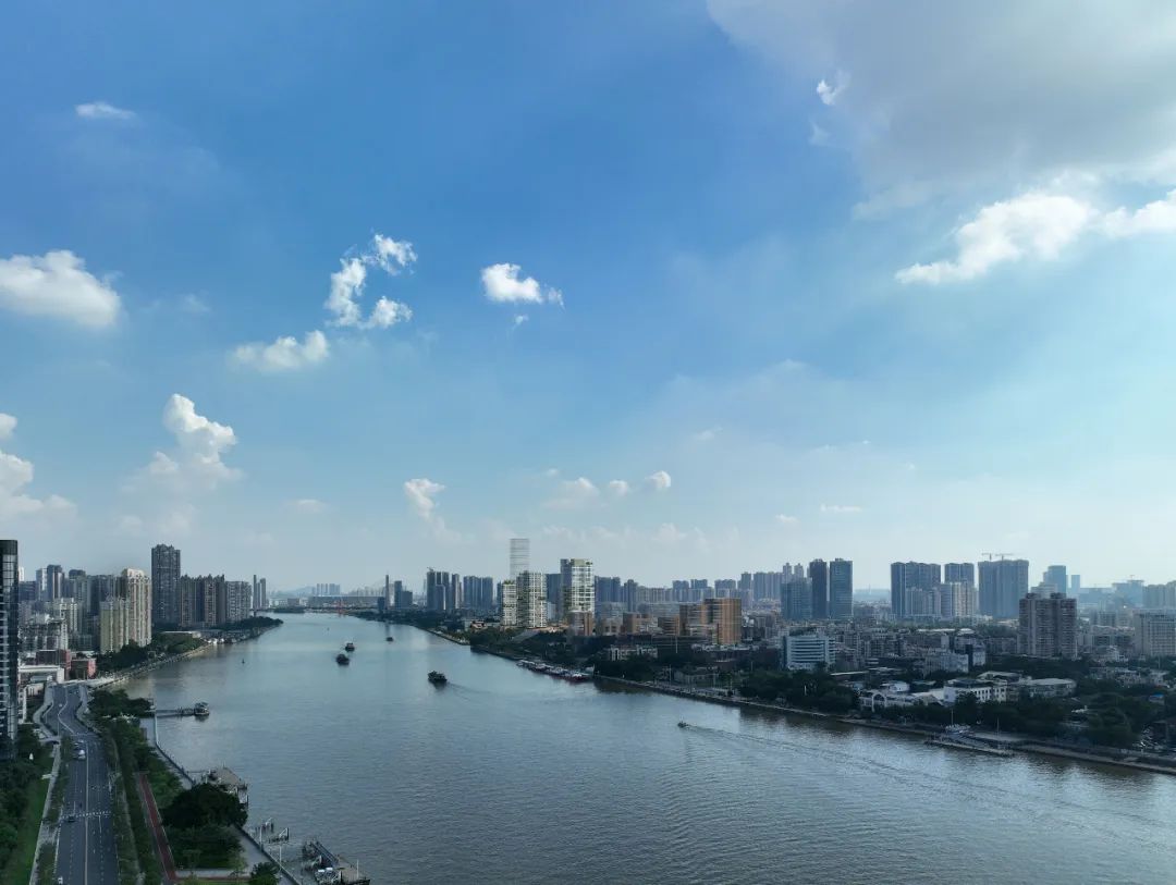 gmp新闻 | 聚龙湾湾区首发中心封顶