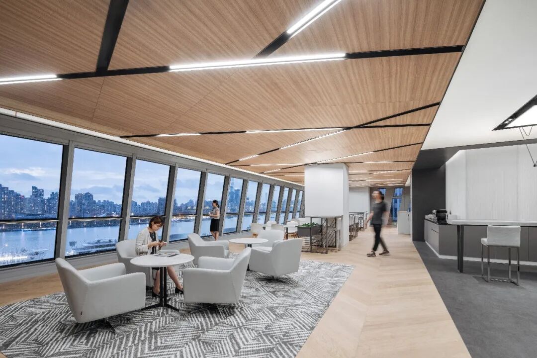 天际线的留白:远东集团的空间诗学