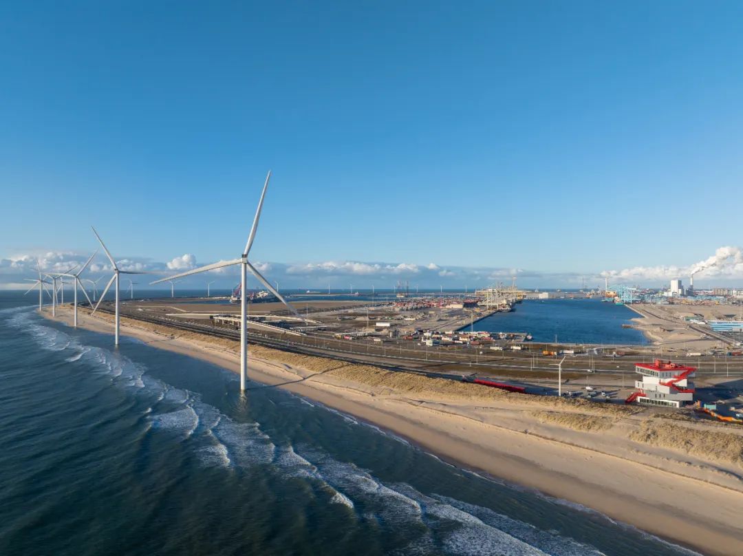 高能效的叙事机器 | MVRDV在鹿特丹港口打造「波特兰蒂斯」，为游客带来观海新视角