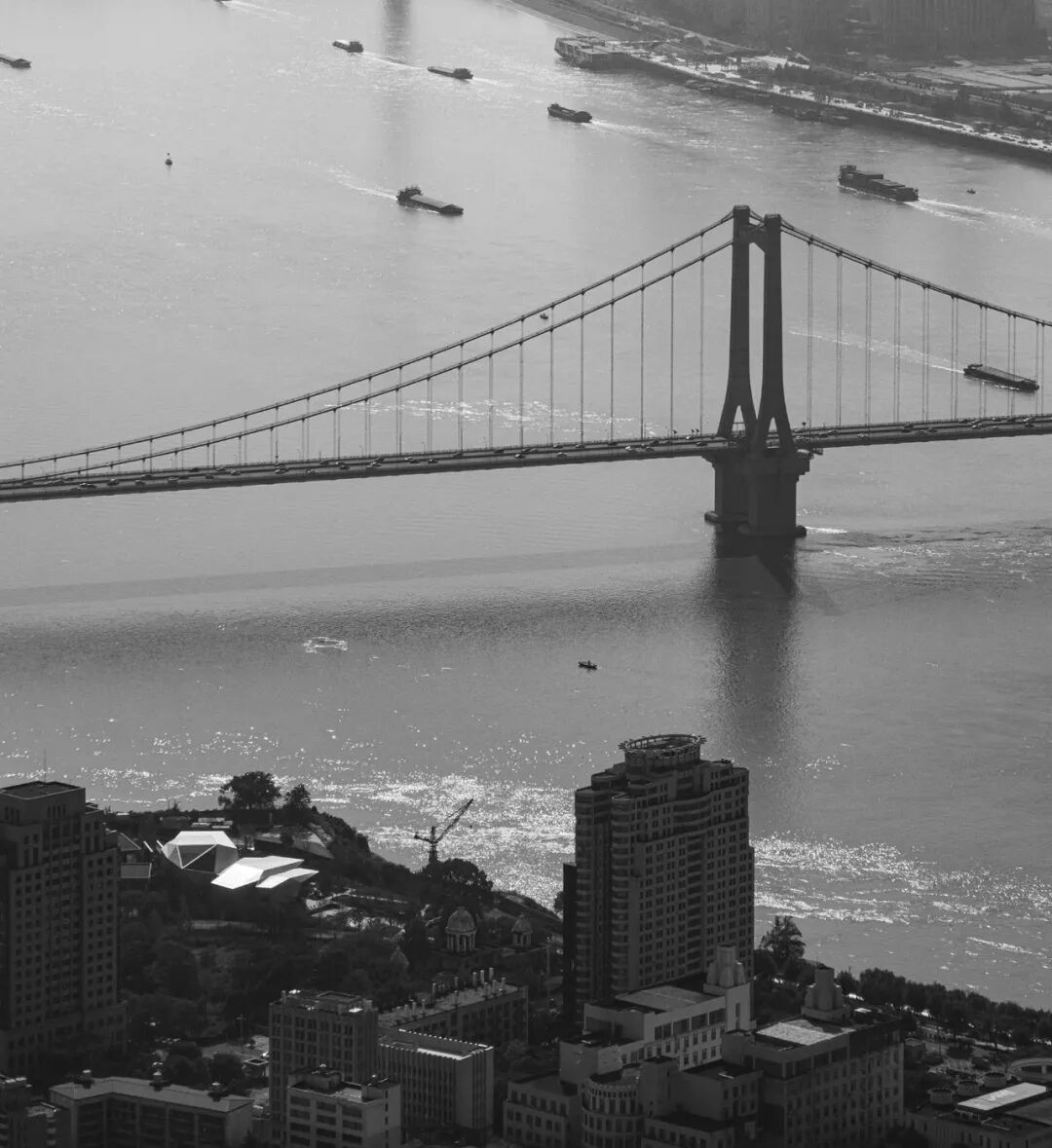 文化锚点的公共性重构：武汉长江天地和集与滨江公园更新 / 正象设计