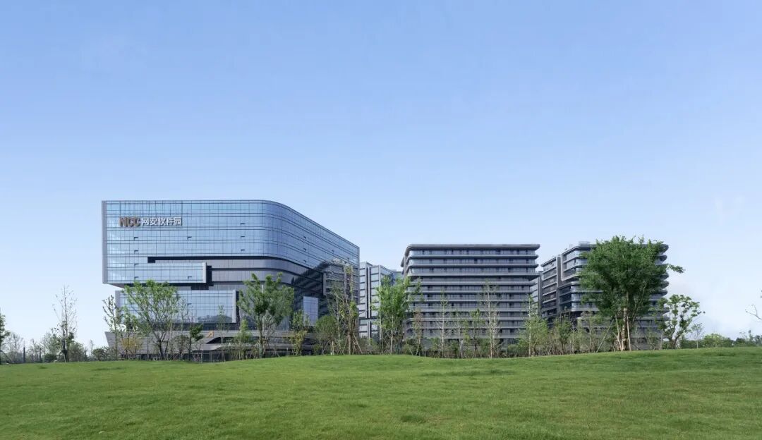 Aedas新作 | 武汉国家网安基地核心区新地标，高效集约的产业生态链