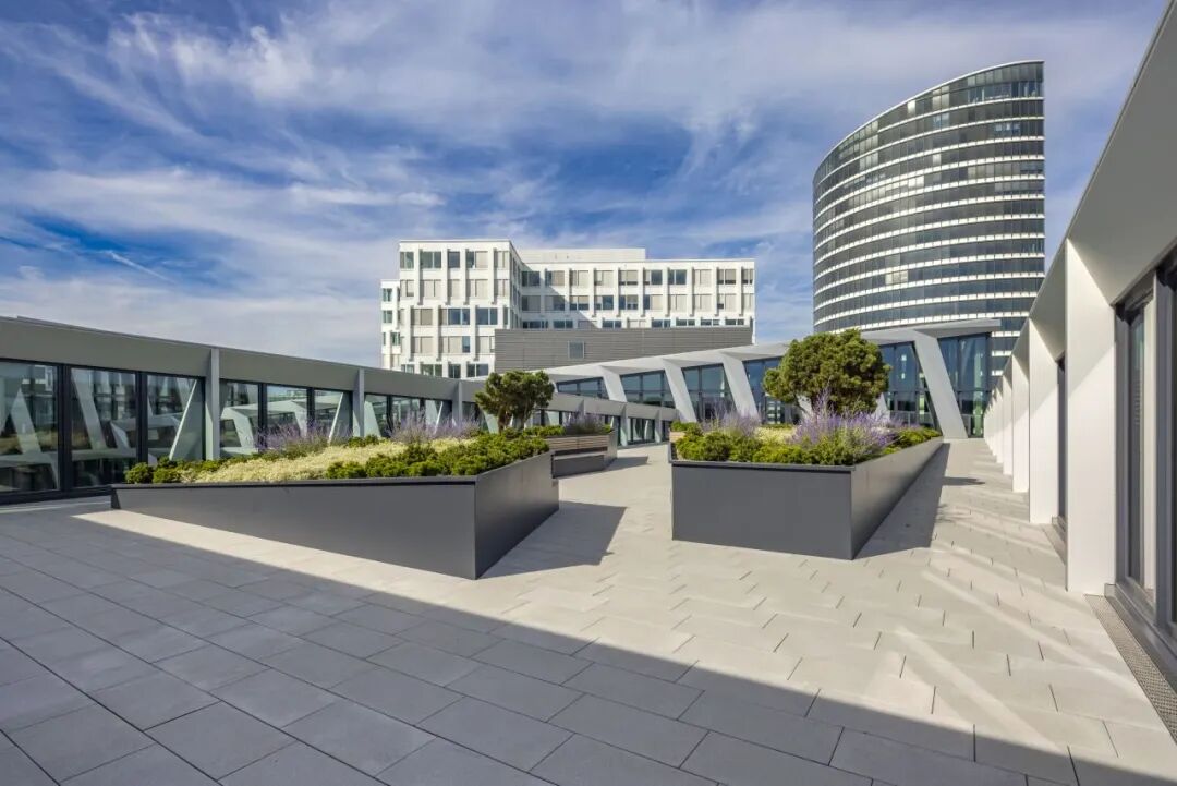 One Plaza 的建成为杜塞尔多夫再添一座标志性建筑 | HPP