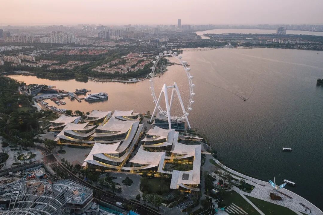 「BIG：唯物主义」现已在苏州当代美术馆展出